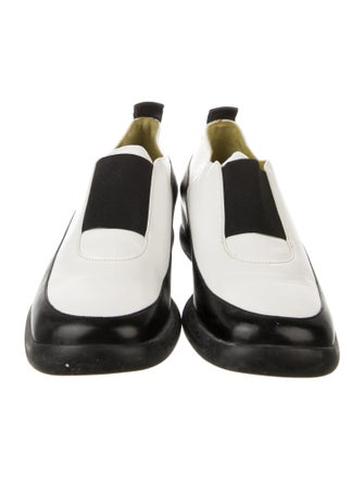 Donald Pliner Leather Oxfords