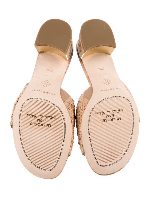 Donald Pliner Slides