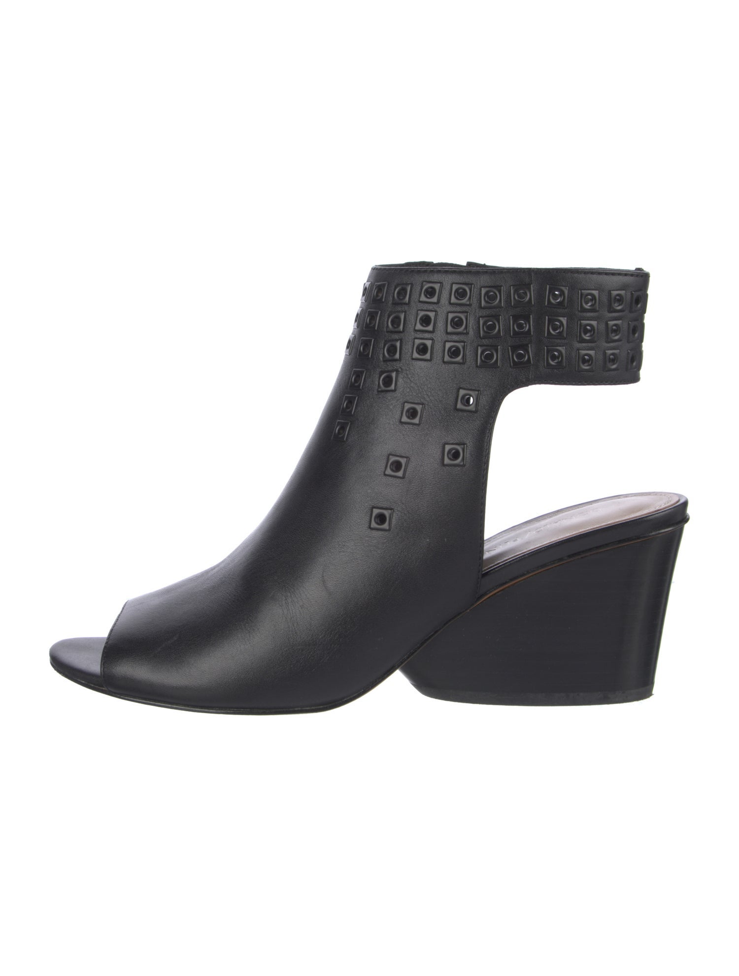 Donald Pliner Leather Slingback Pumps