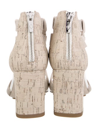 Donald Pliner Sandals