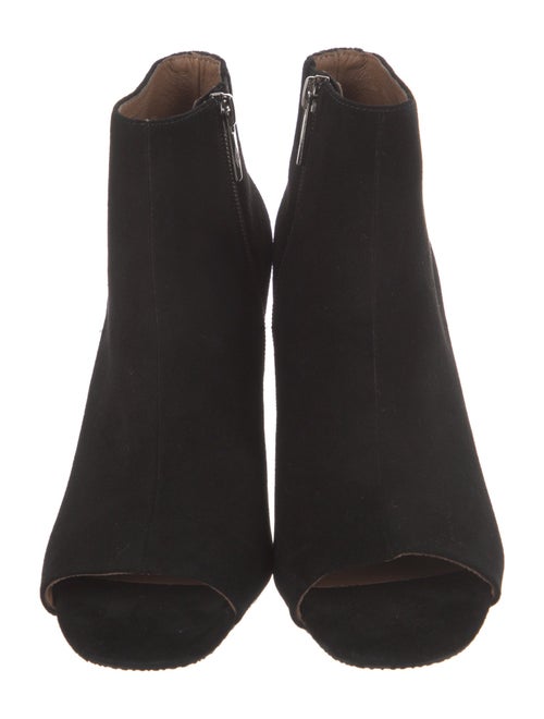 Donald Pliner Suede Boots