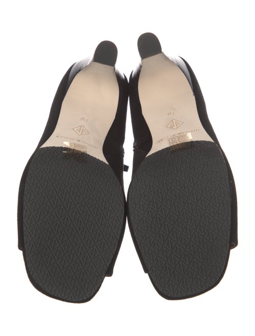 Donald Pliner Suede Boots