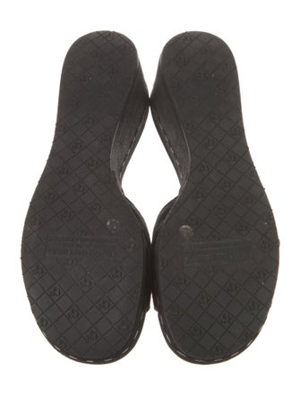 Donald Pliner Leather Slides