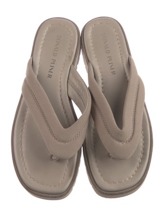 Donald Pliner Slides