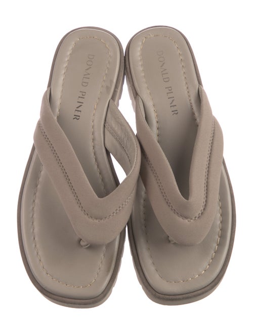 Donald Pliner Slides