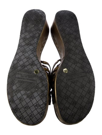 Donald Pliner Leather Slides