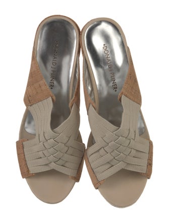 Donald Pliner Slides