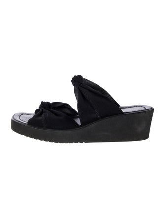 Donald Pliner Canvas Slides