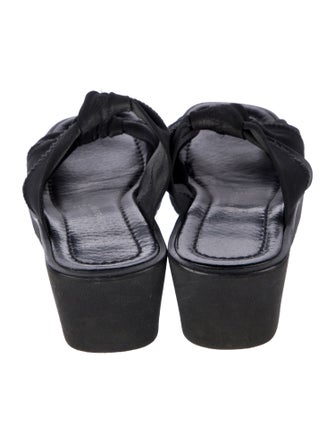 Donald Pliner Canvas Slides