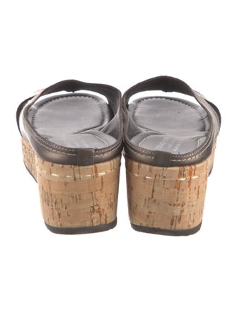 Donald Pliner Leather Slides