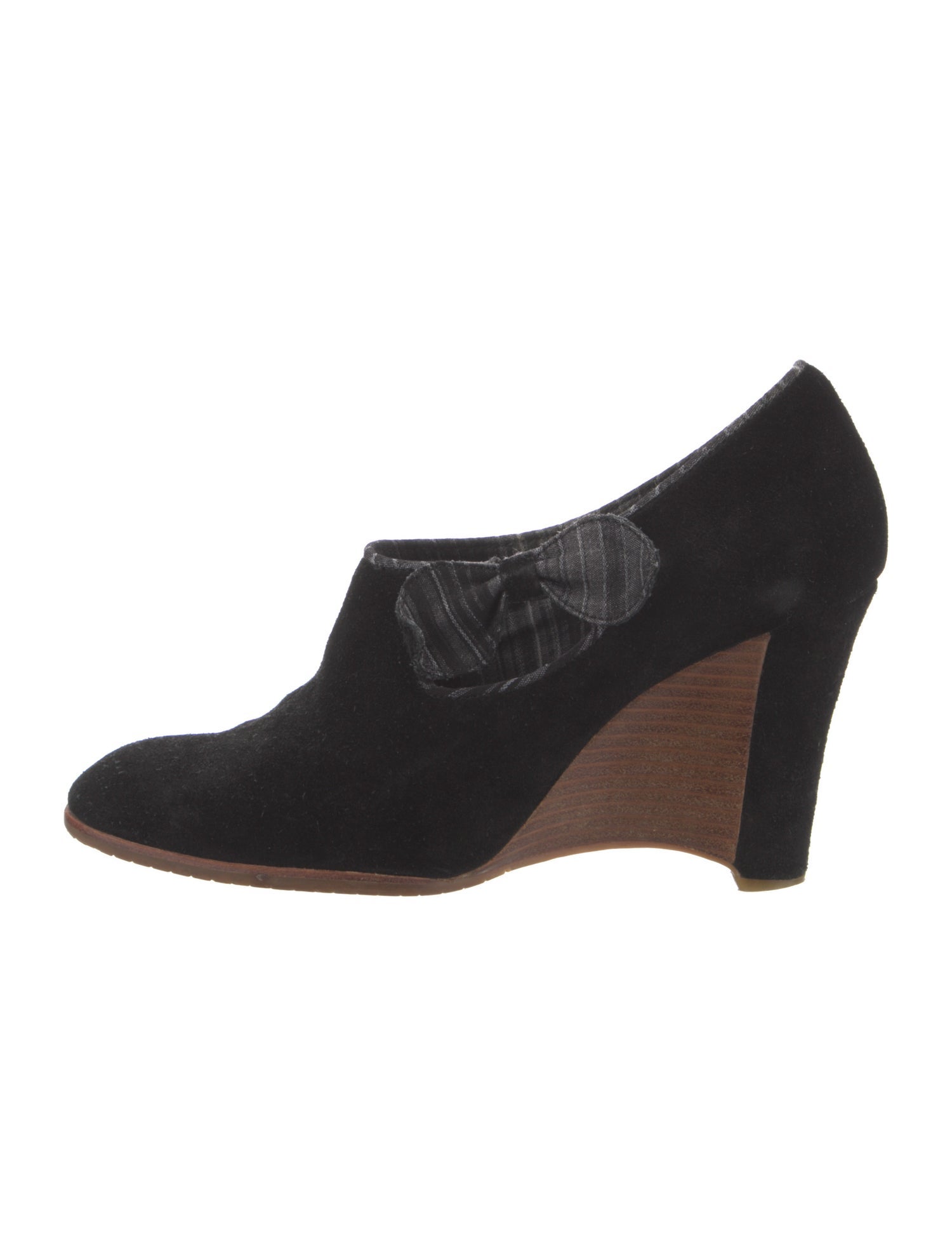 Donald Pliner Suede Pumps