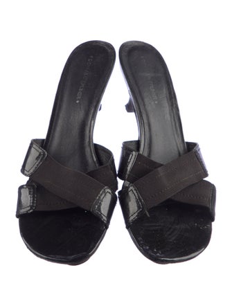 Donald Pliner Patent Leather Slides