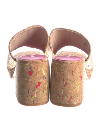 Donald Pliner Printed Slides