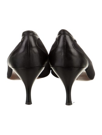 Donald Pliner Pumps
