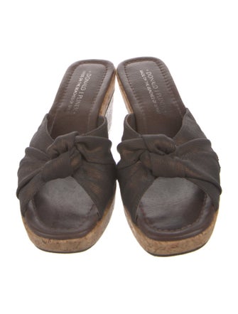 Donald Pliner Mules