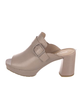 Donald Pliner Leather Slides