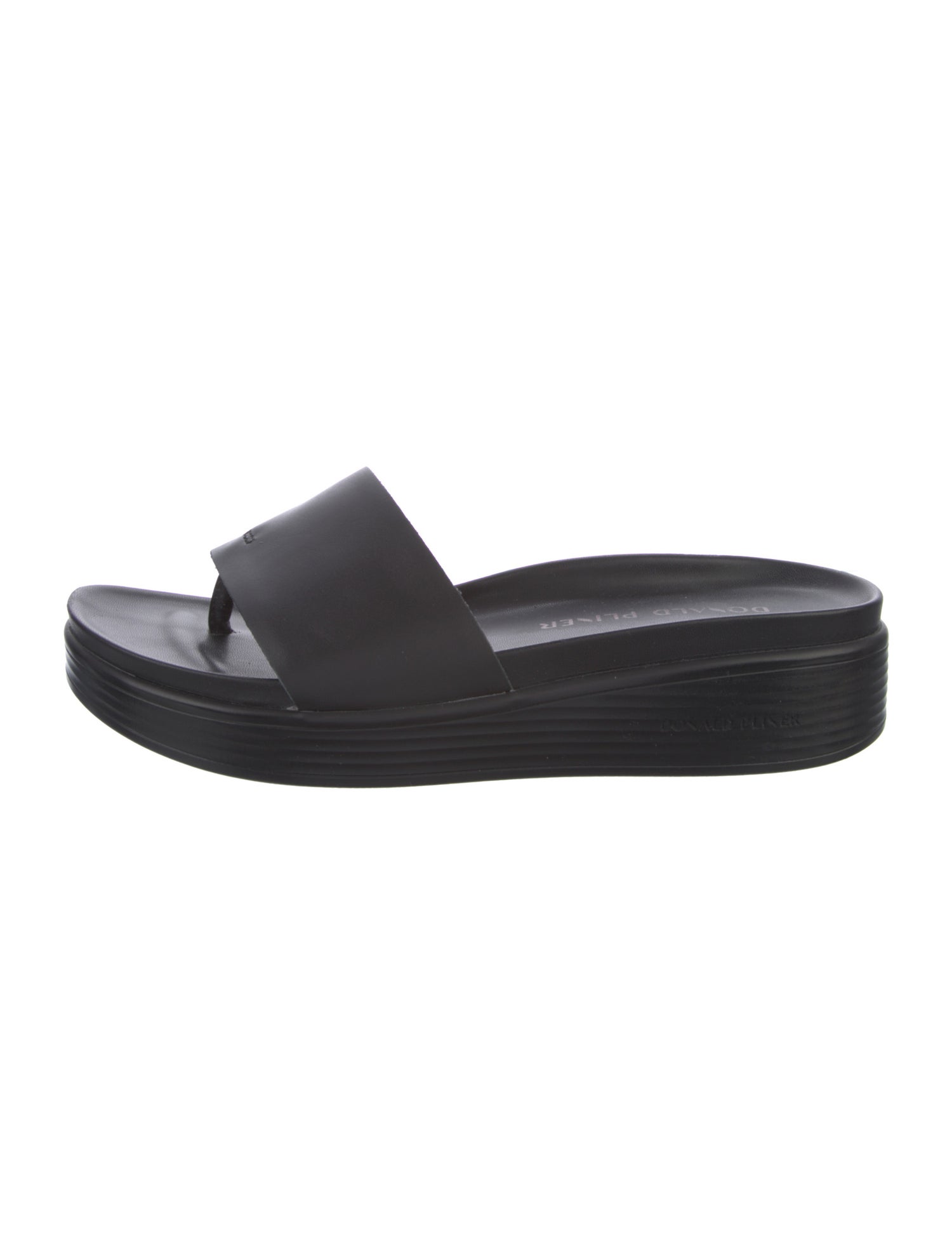 Donald Pliner Leather Flip Flops