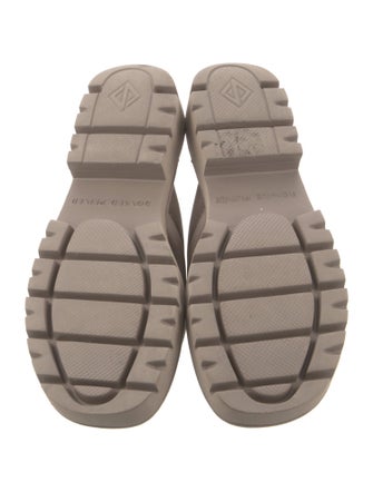 Donald Pliner Slides