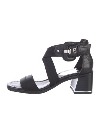 Donald Pliner Sandals