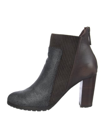 Donald Pliner Leather Chelsea Boots