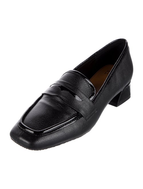 Donald Pliner Leather Pumps