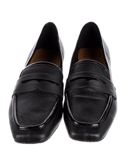 Donald Pliner Leather Pumps