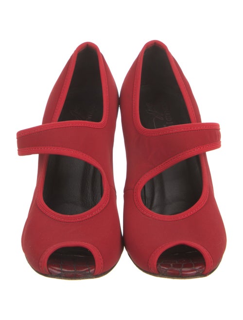 Donald Pliner Neoprene Pumps