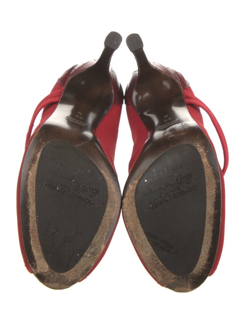 Donald Pliner Neoprene Pumps