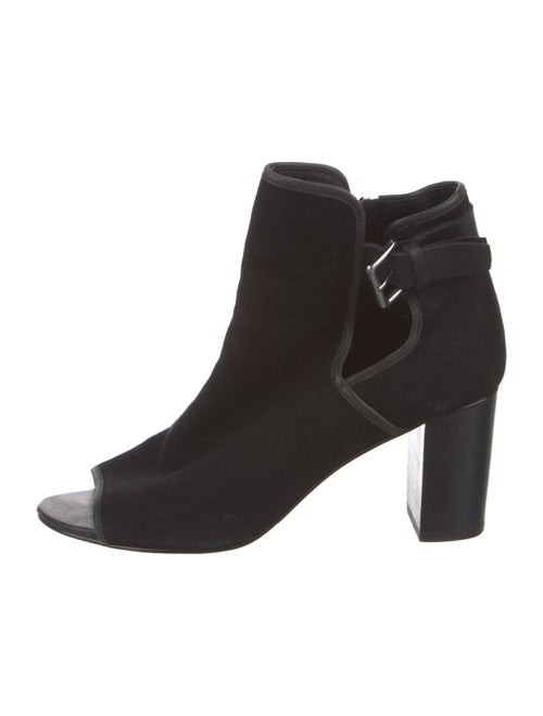 Donald Pliner Suede Boots