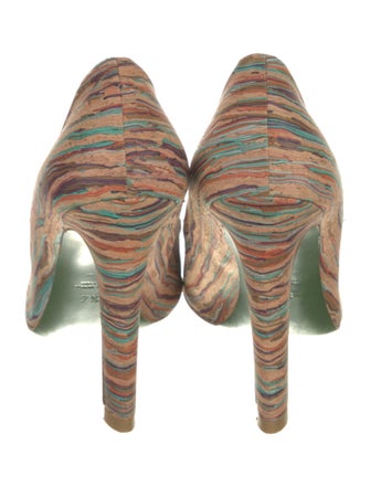 Donald Pliner Printed Pumps