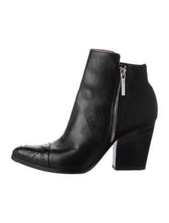 Donald Pliner Leather Boots