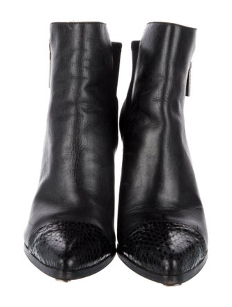 Donald Pliner Leather Boots