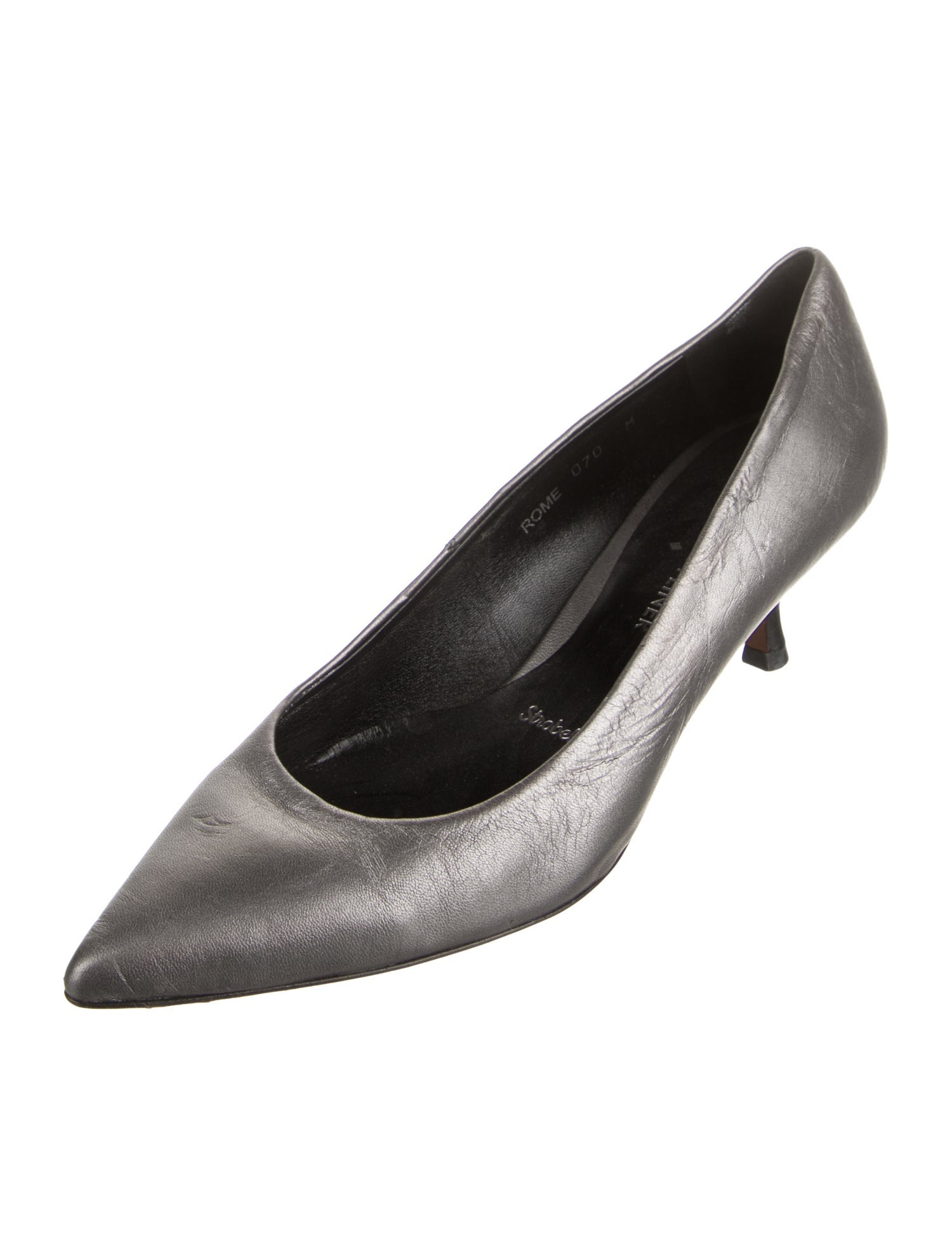 Donald Pliner Leather Pumps