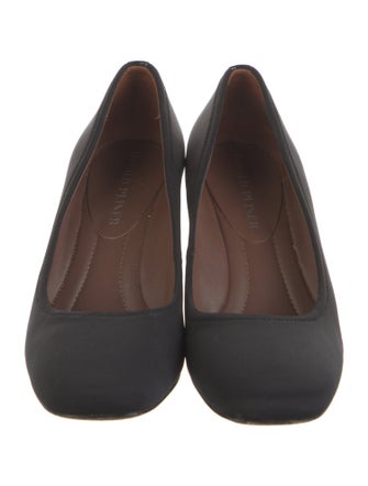 Donald Pliner Pumps