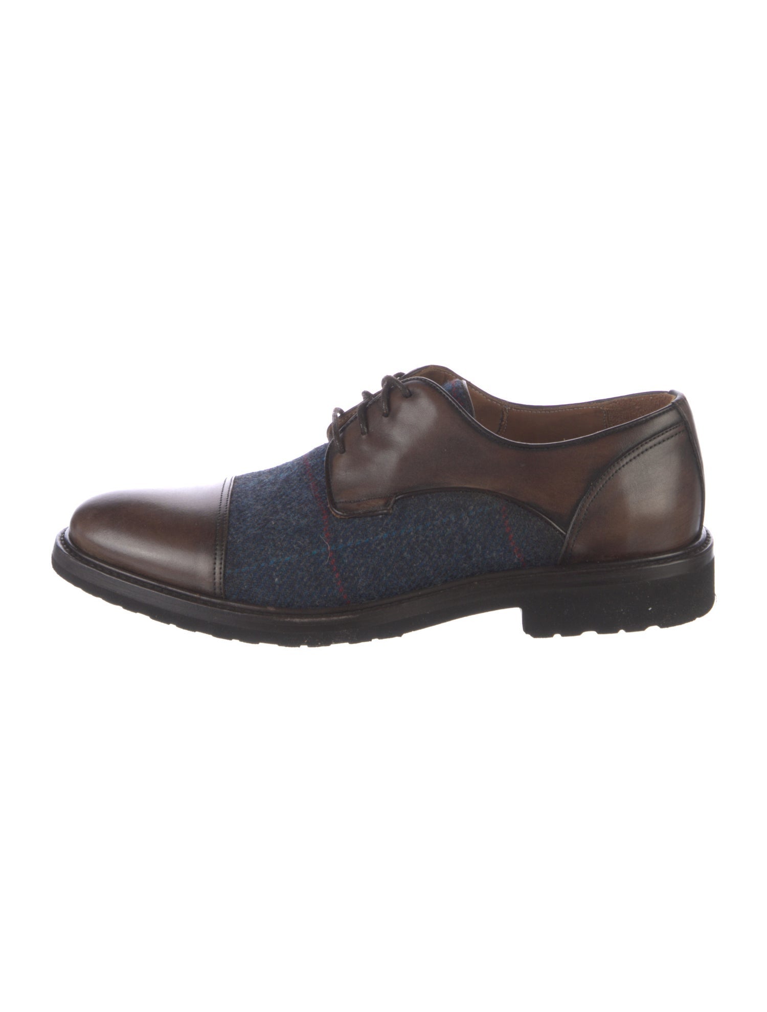 Donald Pliner Leather Derby Shoes