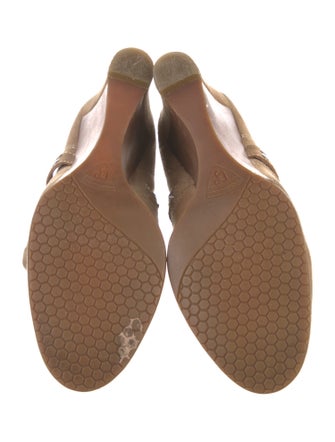 Donald Pliner Suede Boots