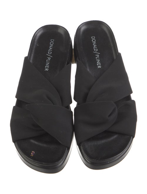 Donald Pliner Slides