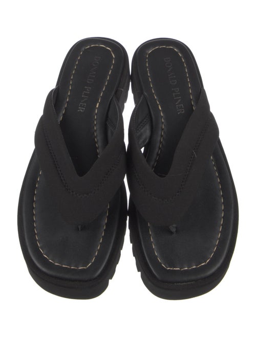 Donald Pliner Leather Flip Flops