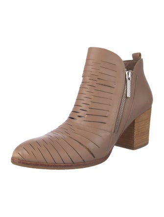 Donald Pliner Leather Boots