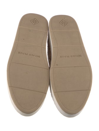 Donald Pliner Sneakers