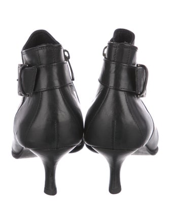 Donald Pliner Leather Boots