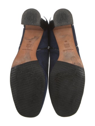 Donald Pliner Suede Boots