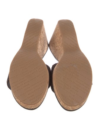 Donald Pliner Slides