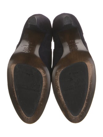 Donald Pliner Suede Pumps