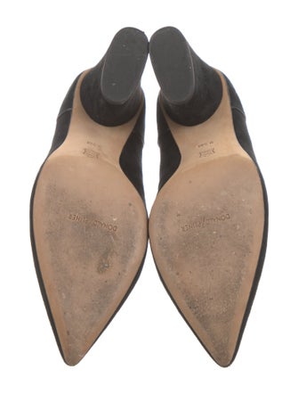 Donald Pliner Suede Pumps