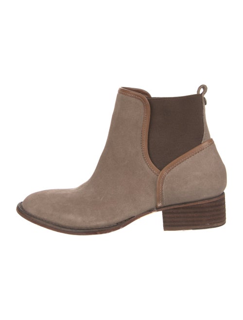 Donald Pliner Suede Chelsea Boots