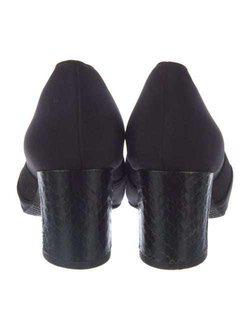 Donald Pliner Pumps