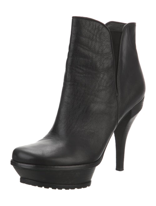 Donald Pliner Leather Boots