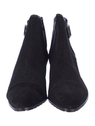 Donald Pliner Suede Boots