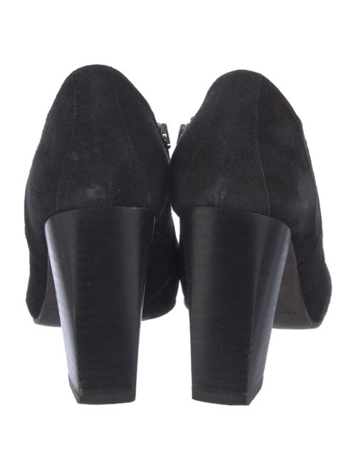 Donald Pliner Suede Pumps